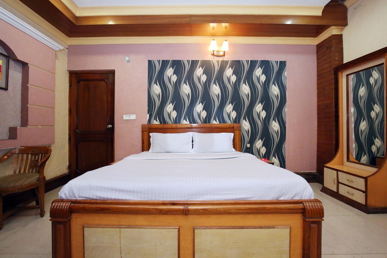 Capital O 10990 Hotel Gobind Regency Zirakpur Zewnętrze zdjęcie