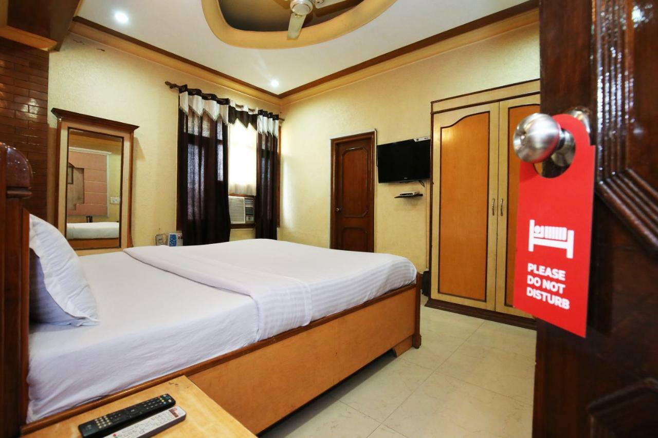 Capital O 10990 Hotel Gobind Regency Zirakpur Zewnętrze zdjęcie